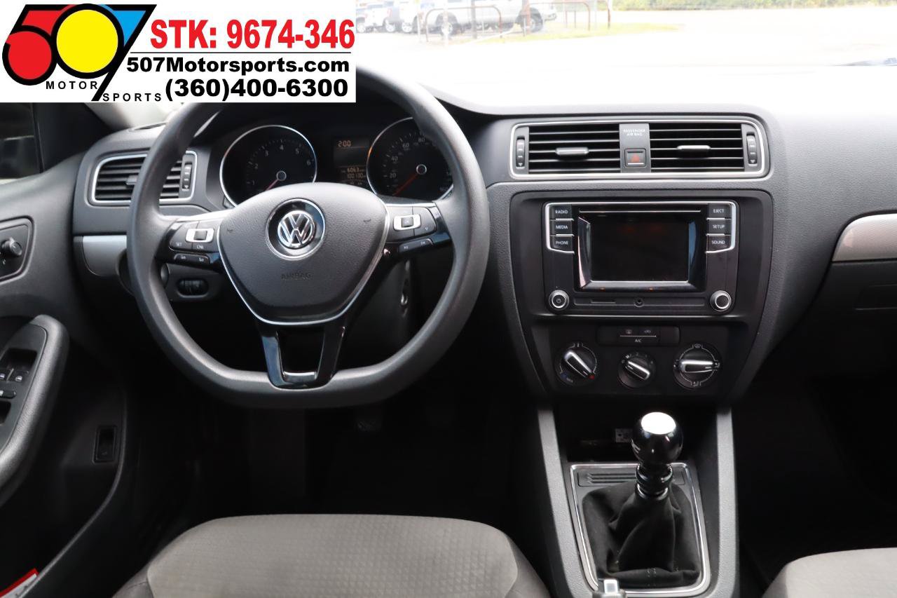Used 2017 Volkswagen Jetta S FWD image 15