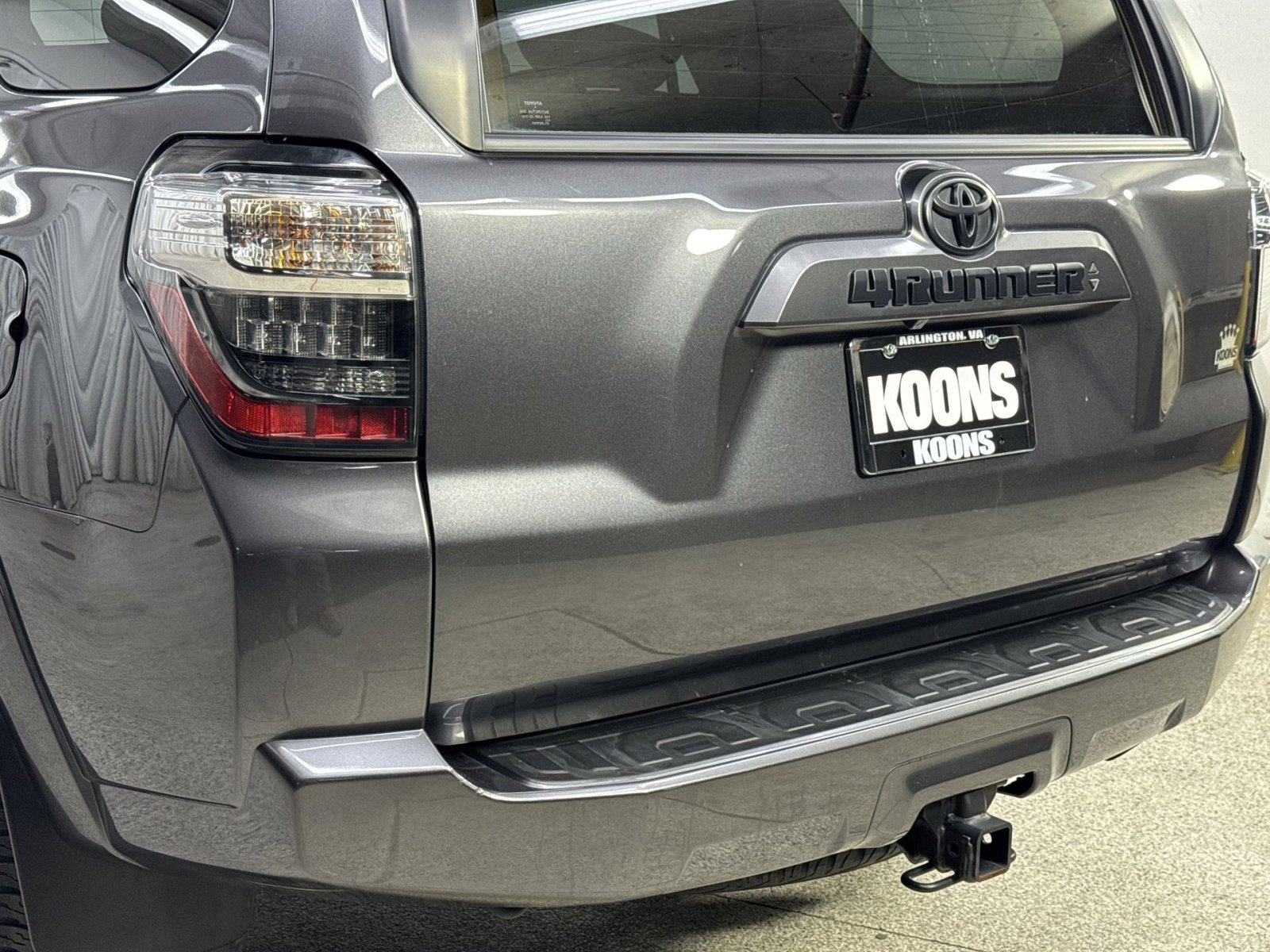 Used 2023 Toyota 4Runner SR5 image 30
