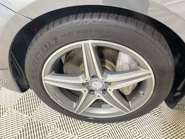 Used 2017 Mercedes-Benz E 400 4MATIC Wagon image 22