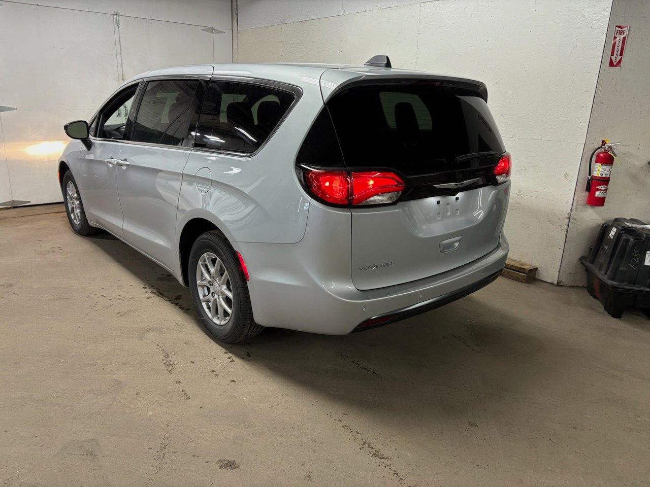New 2026 Chrysler Voyager LX FWD image 7