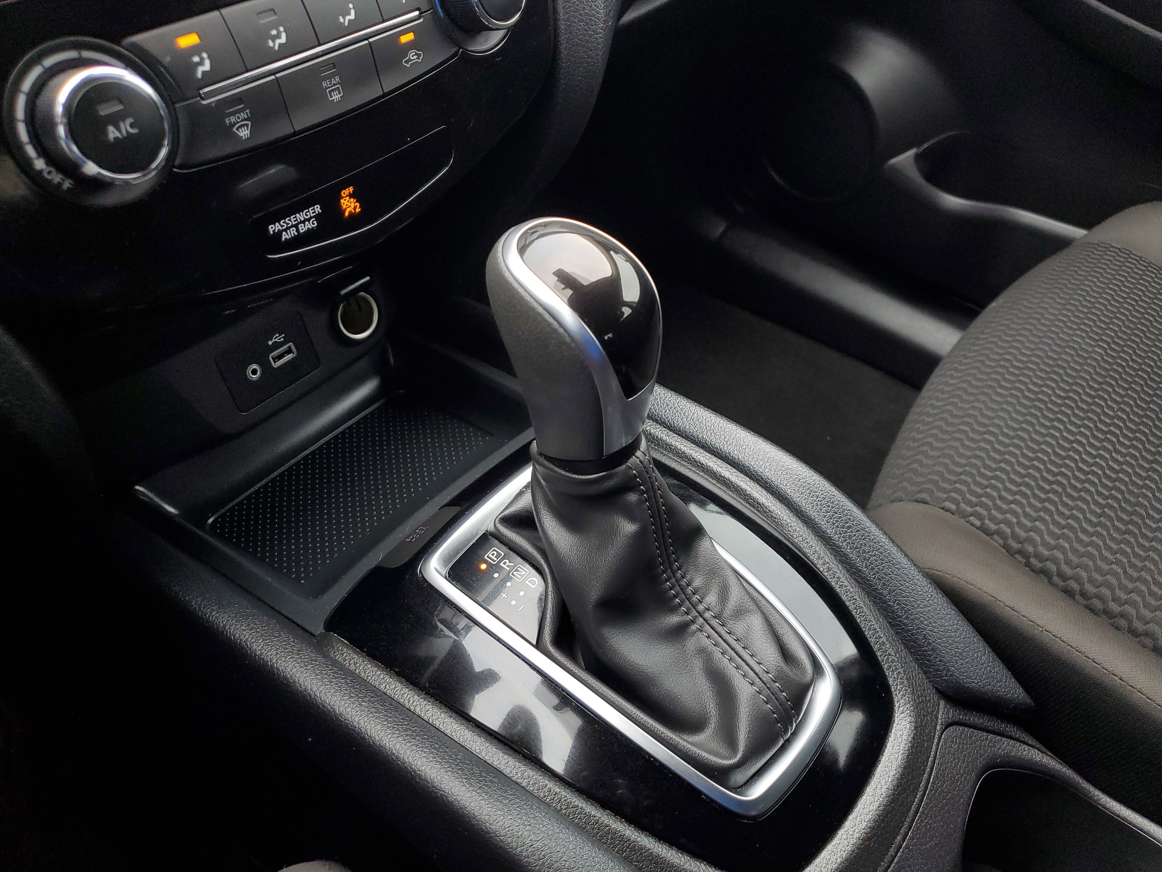 Used 2021 Nissan Rogue Sport S image 22