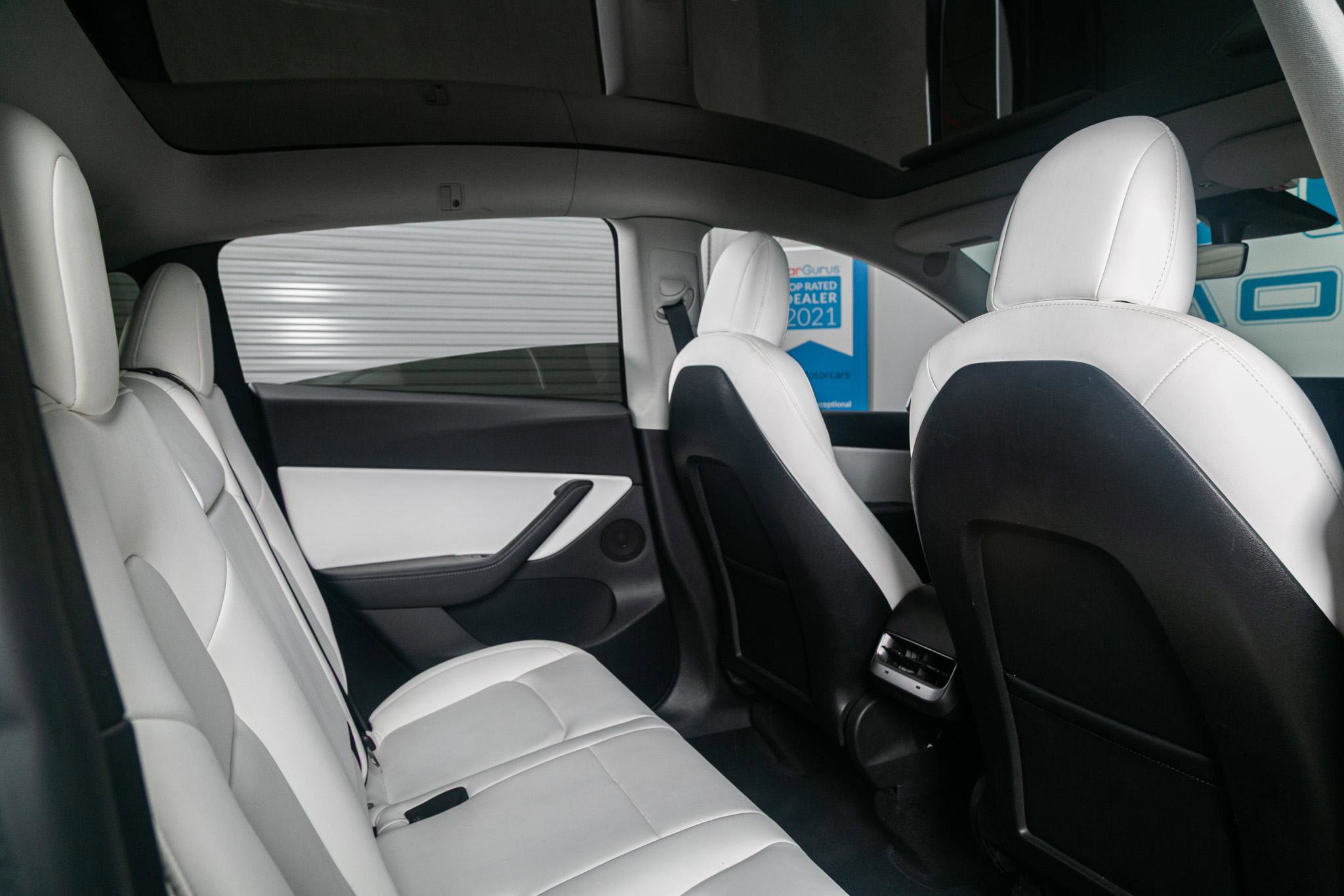 Used 2021 Tesla Model Y Performance image 29