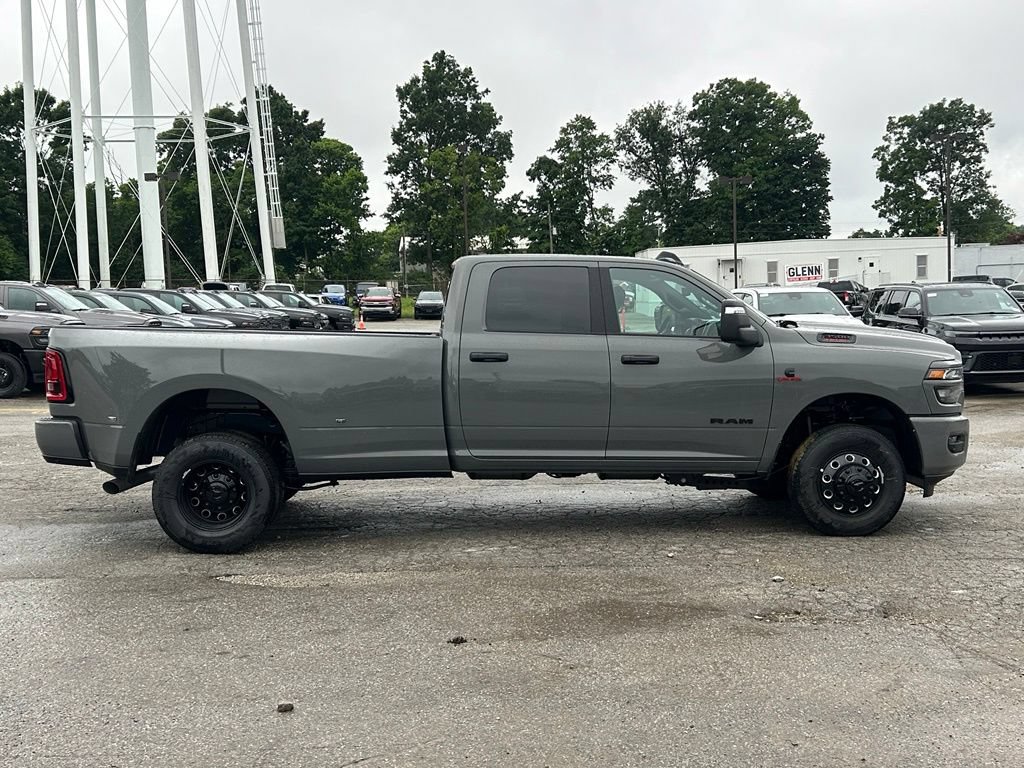 New 2026 RAM 3500 Big Horn AWD/4WD image 5