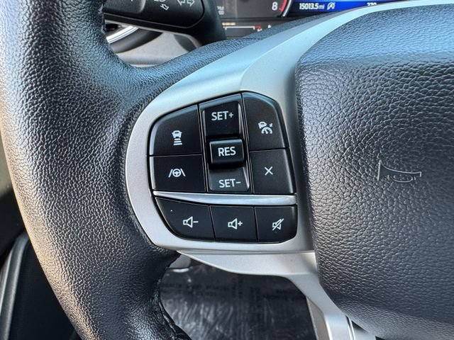Used 2024 Ford Explorer XLT w/ Equipment Group 202A AWD/4WD image 23