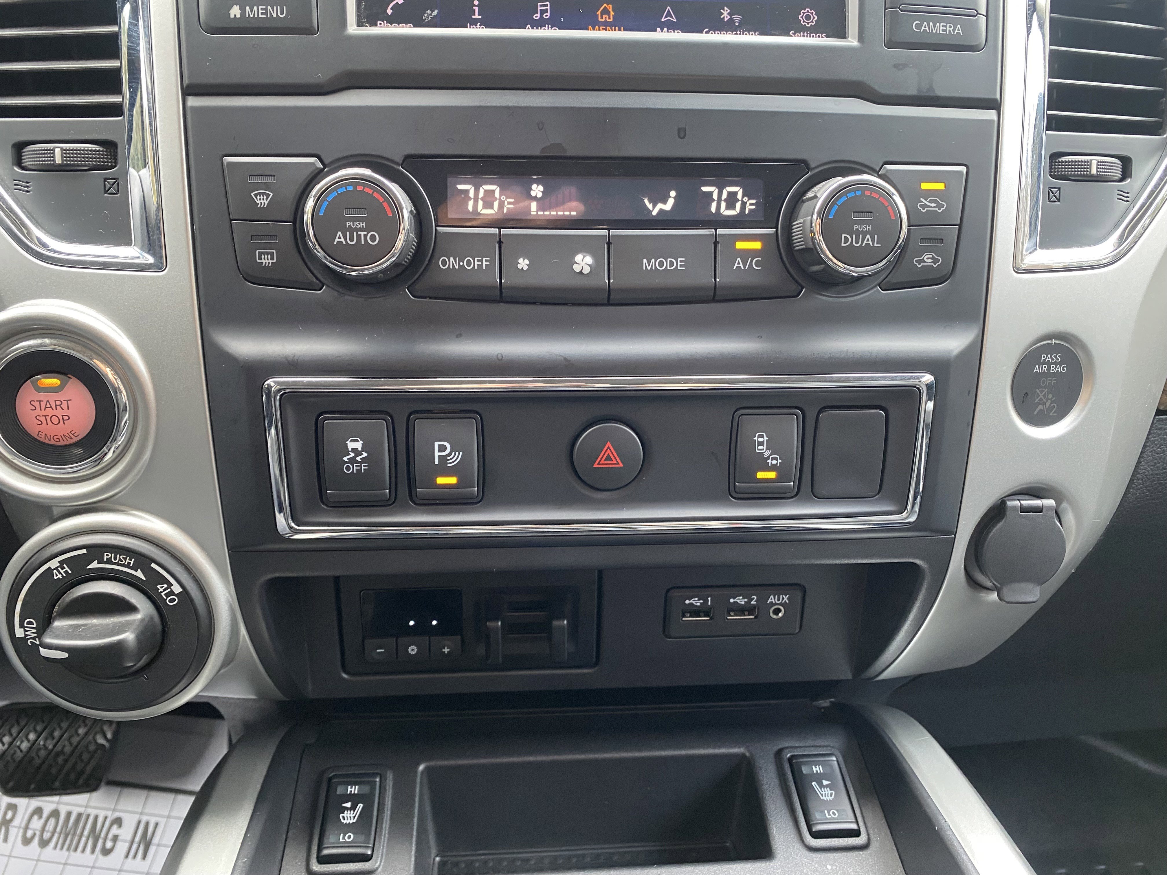 Used 2019 Nissan Titan SL w/ Chrome Package image 25