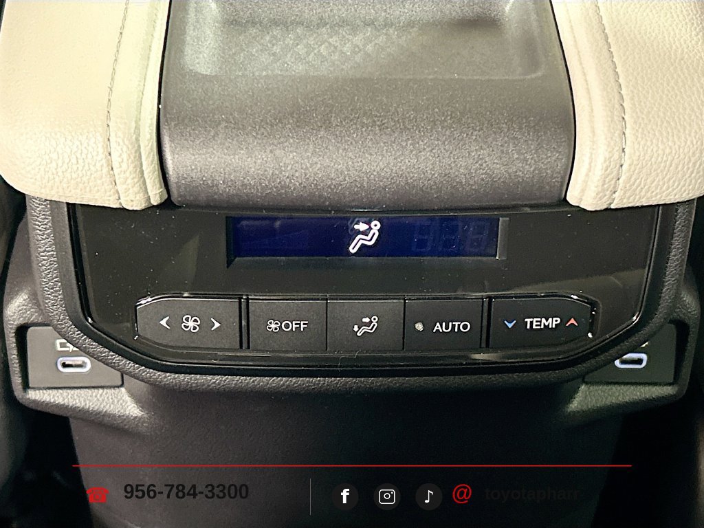 New 2026 Toyota Grand Highlander FWD image 25