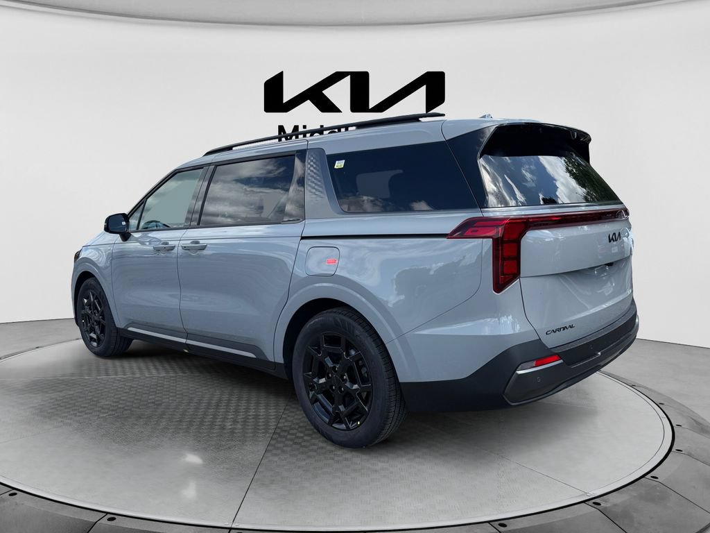 New 2027 Kia Carnival EX FWD image 3