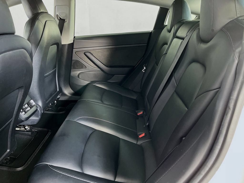 Used 2021 Tesla Model 3 Standard Range Plus RWD image 26