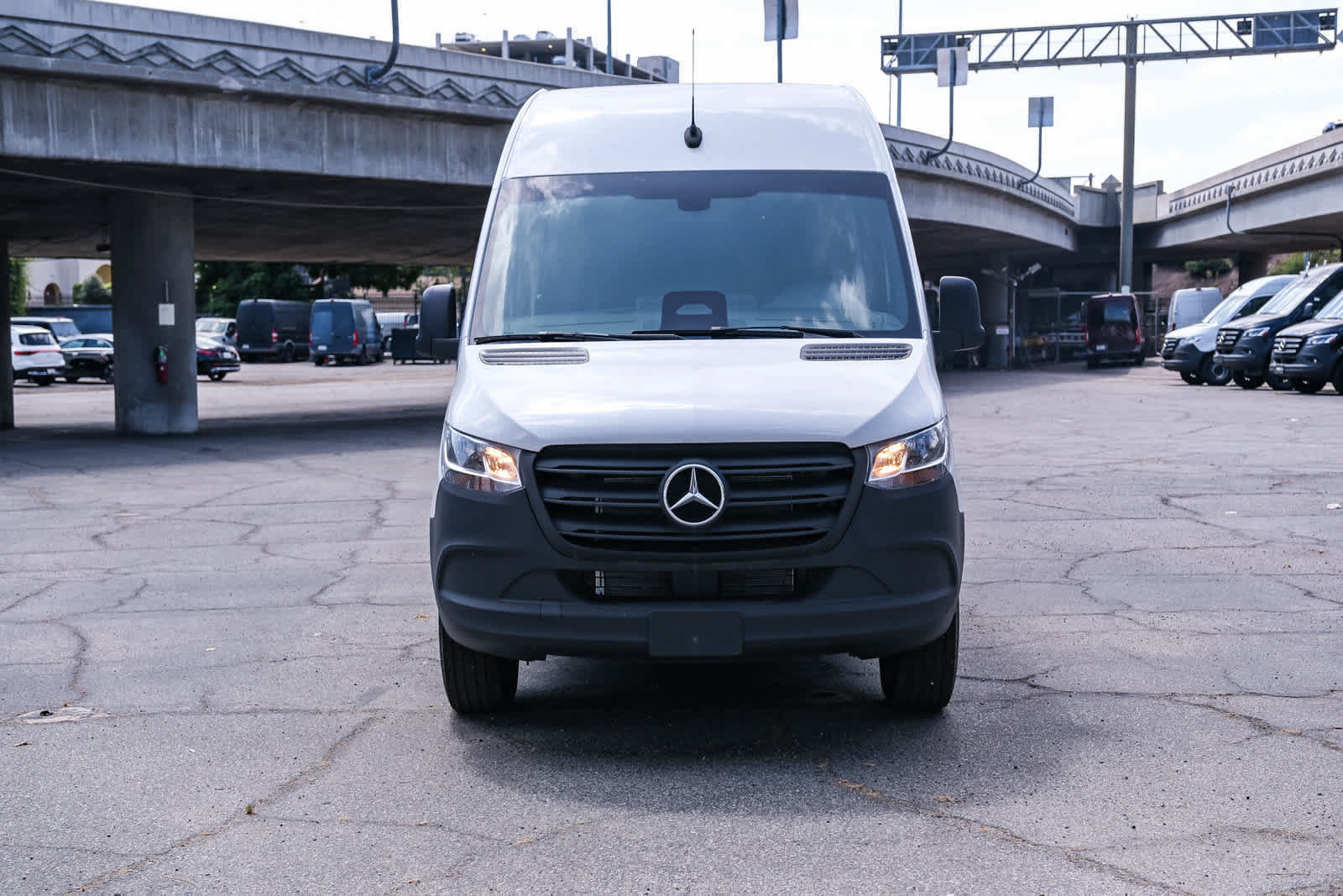 New 2025 Mercedes-Benz Sprinter 2500 image 18