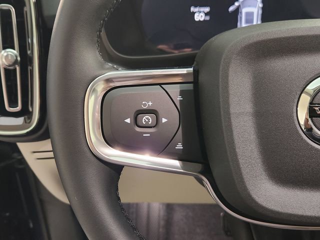 New 2026 Volvo XC40 B5 Plus w/ Protection Package Premier AWD/4WD image 27