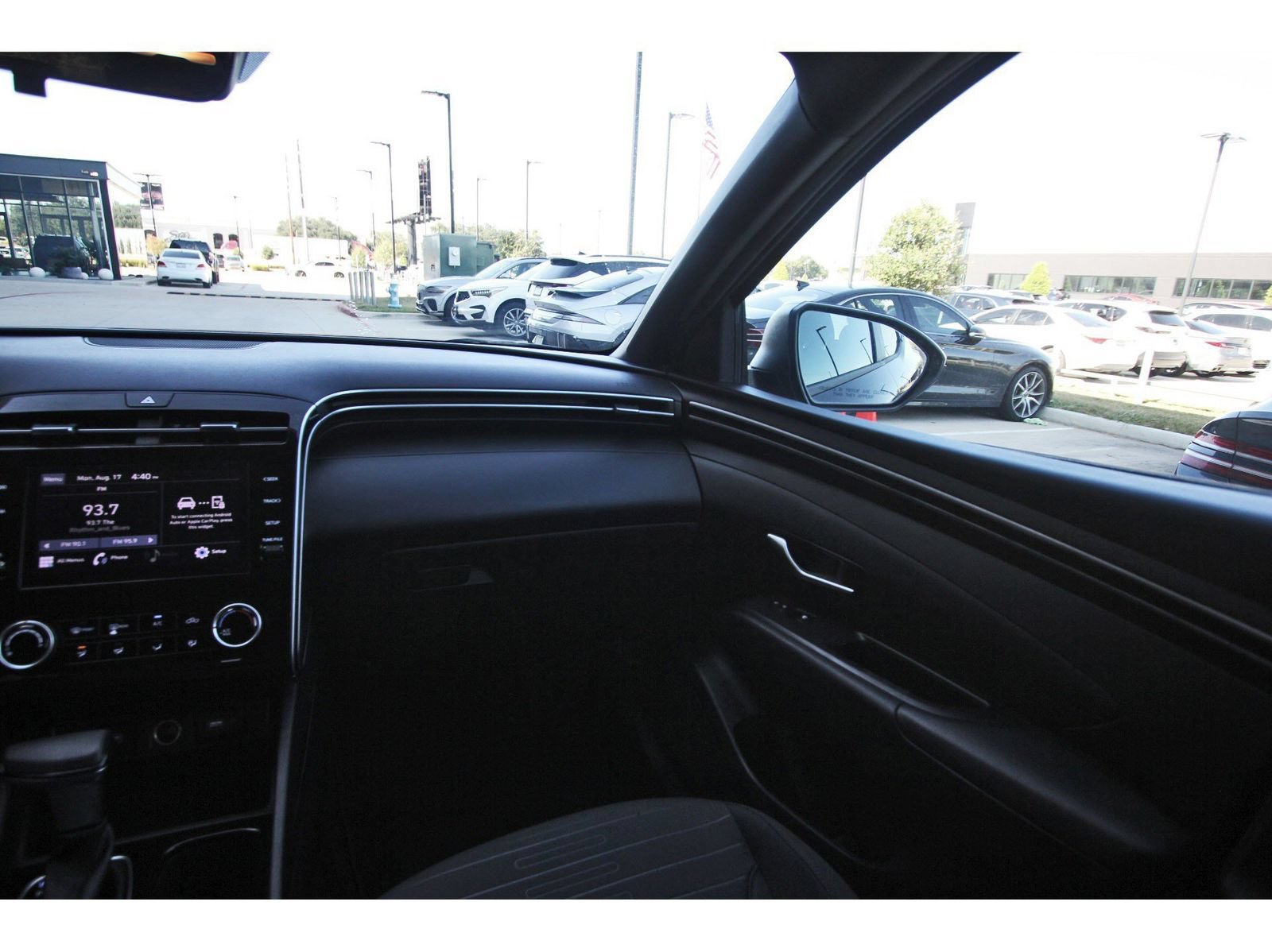 Certified 2022 Hyundai Santa Cruz SE FWD image 13