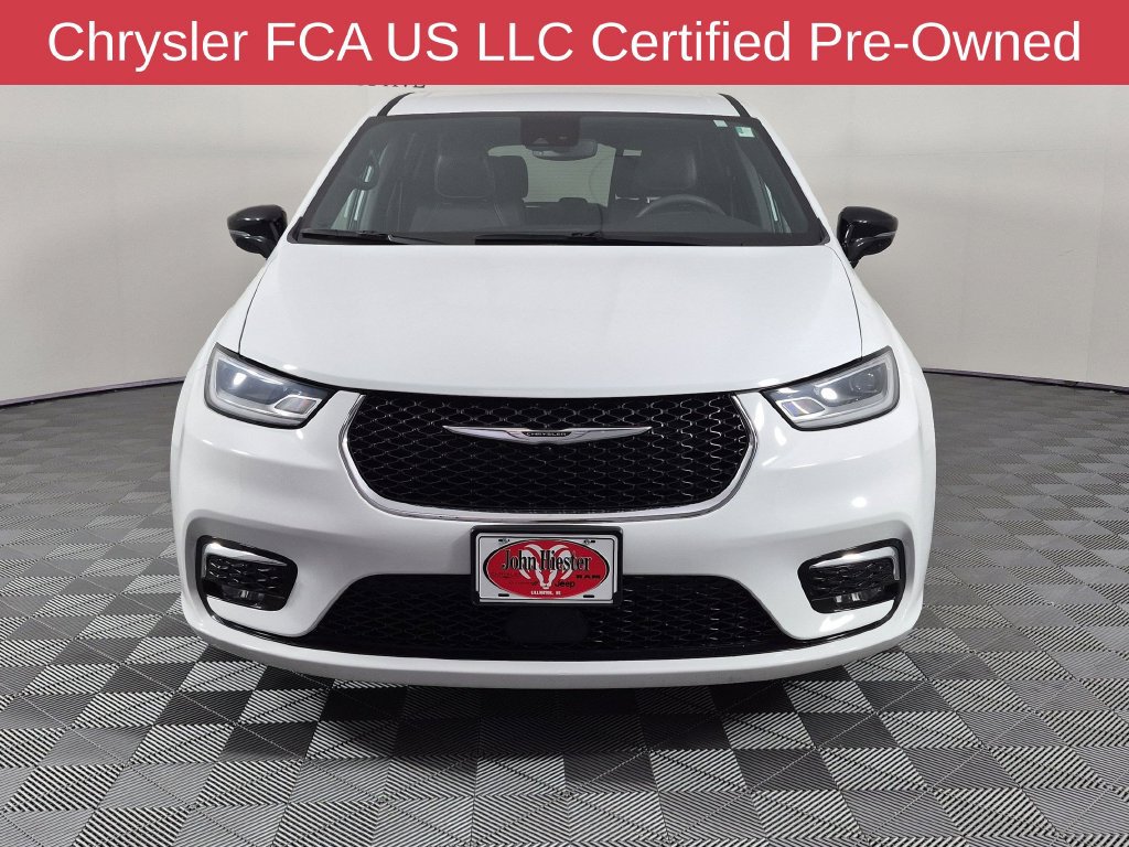 Certified 2025 Chrysler Pacifica Select FWD image 11