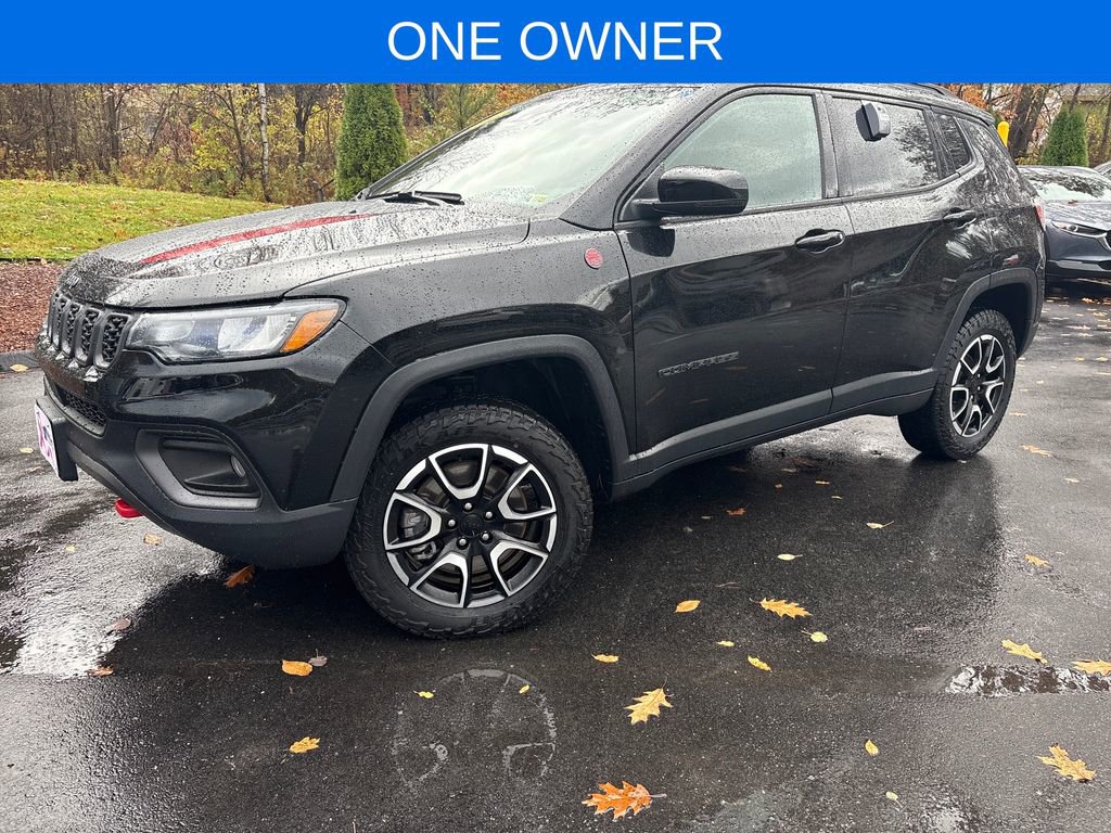 Used 2024 Jeep Compass Trailhawk