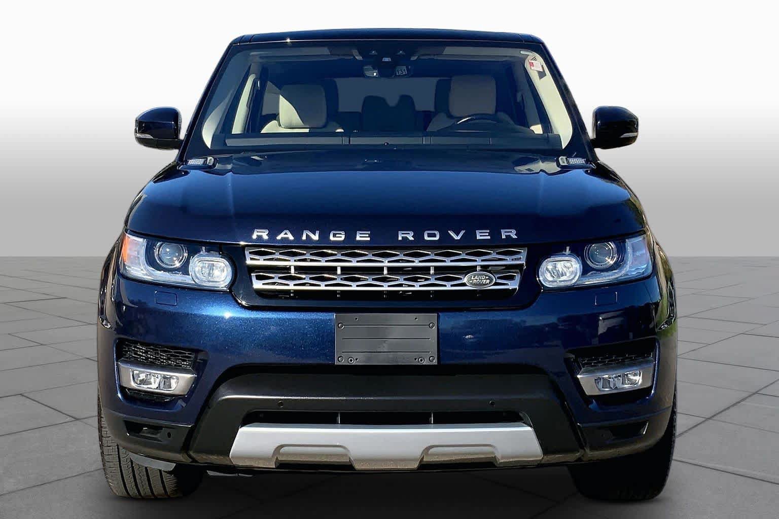 Used 2017 Land Rover Range Rover Sport HSE AWD/4WD image 4