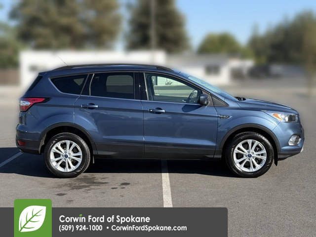 Used 2018 Ford Escape SE AWD/4WD image 10