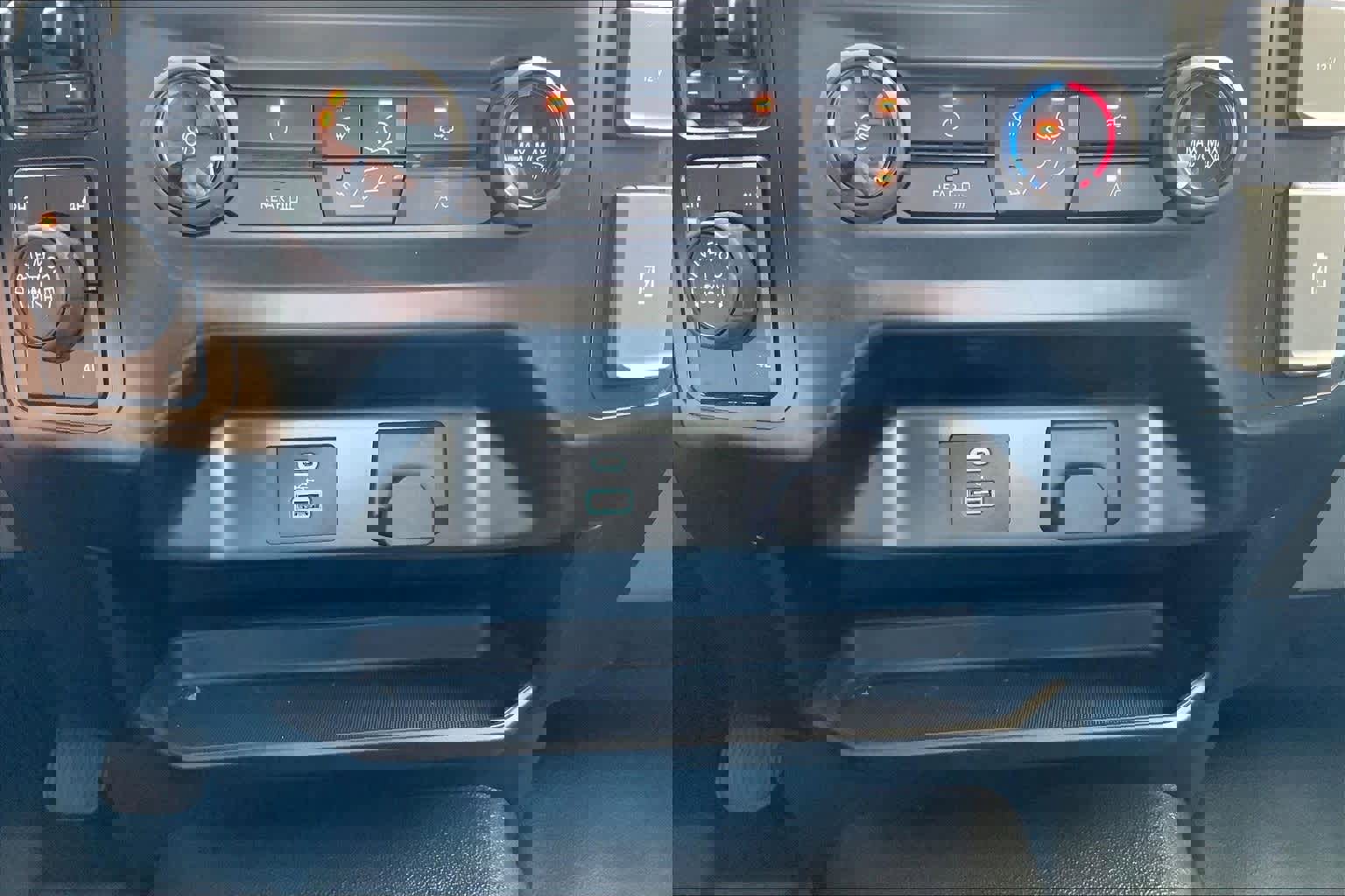 Used 2023 Ford F150 XL w/ FX4 Off-Road Package image 32