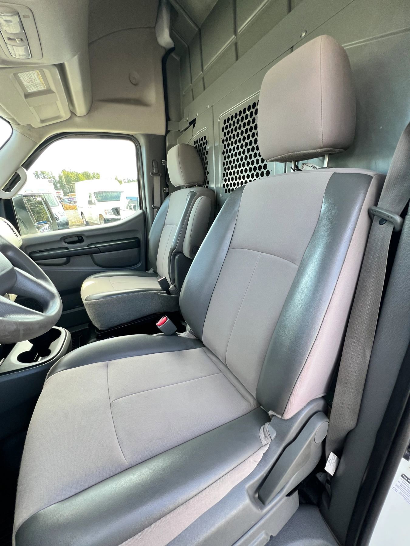 Used 2015 Nissan NV 2500 S w/ Power Package image 10
