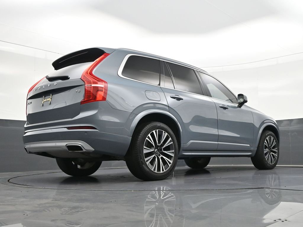 Used 2020 Volvo XC90 T5 Momentum w/ Protection Package Premier image 27