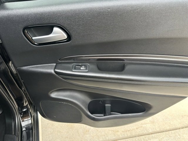 Used 2023 Dodge Durango SXT image 15