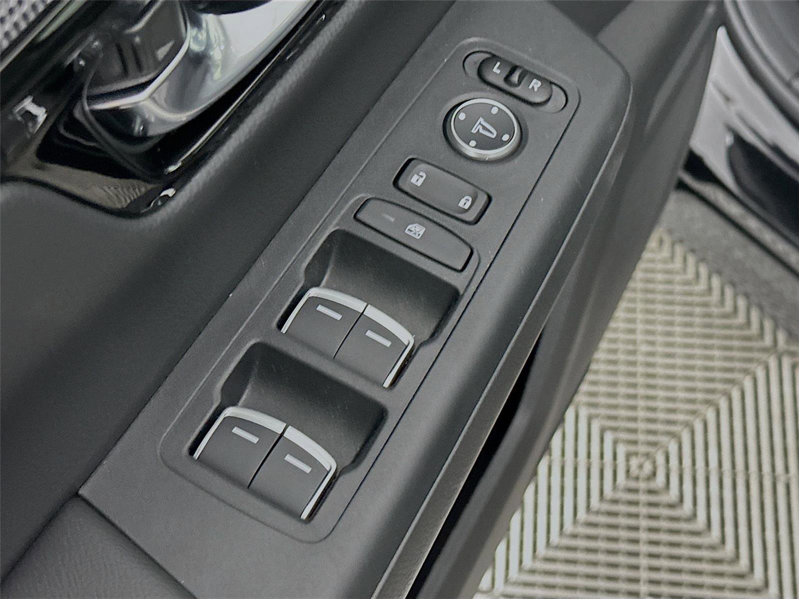 New 2026 Honda CR-V EX-L image 18