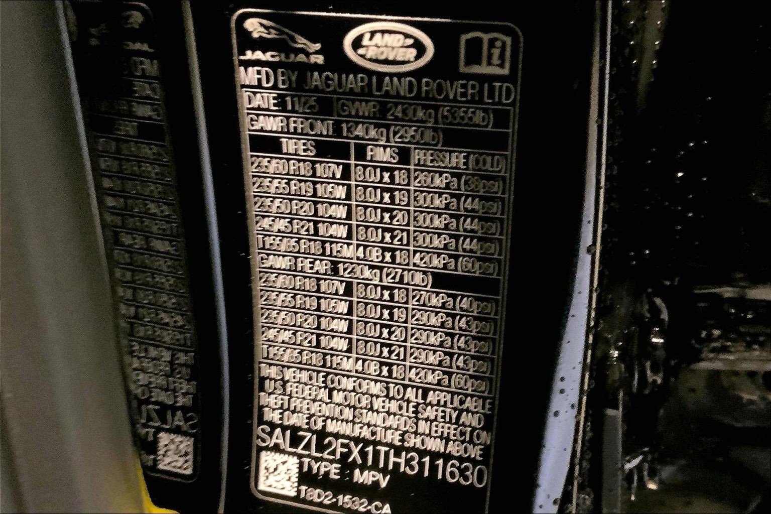 New 2026 Land Rover Range Rover Evoque Dynamic SE image 18