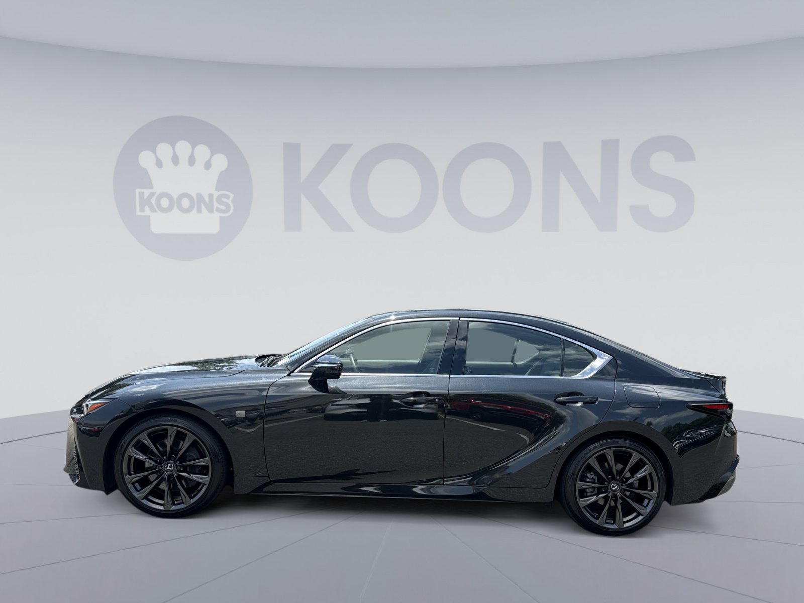 Used 2024 Lexus IS 350 F Sport RWD image 2