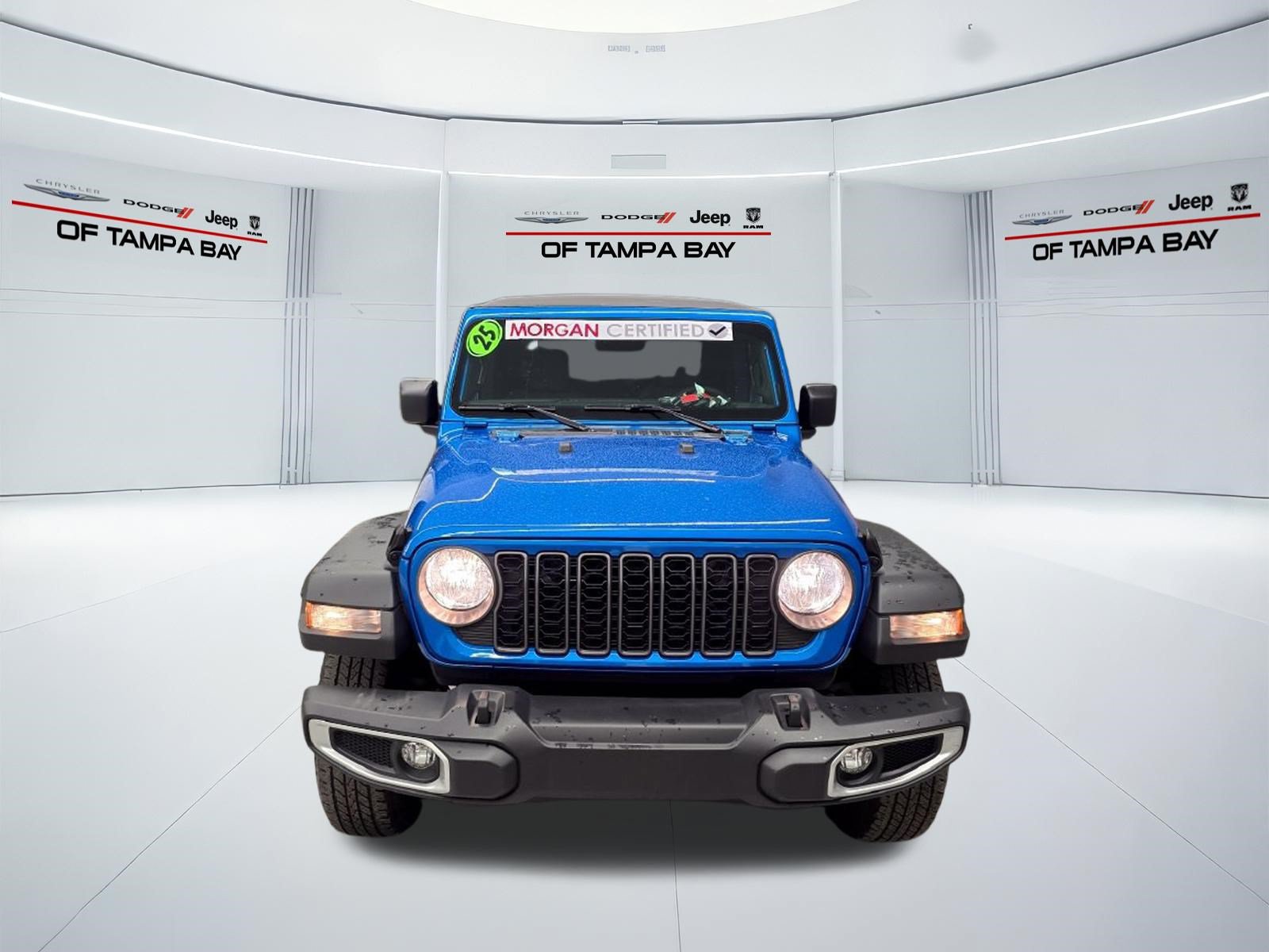 Used 2025 Jeep Gladiator Sport AWD/4WD image 9