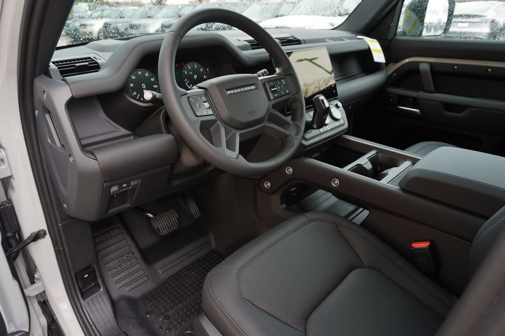 Certified 2026 Land Rover Defender 110 S AWD/4WD image 12