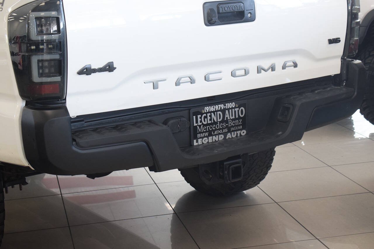 Used 2021 Toyota Tacoma SR AWD/4WD image 14
