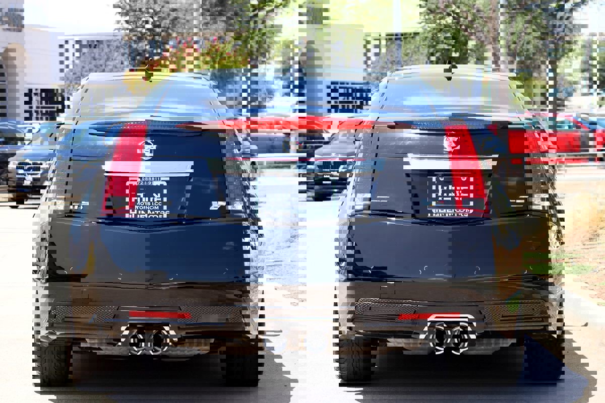 Used 2012 Cadillac CTS V w/ Wood Trim Package image 10