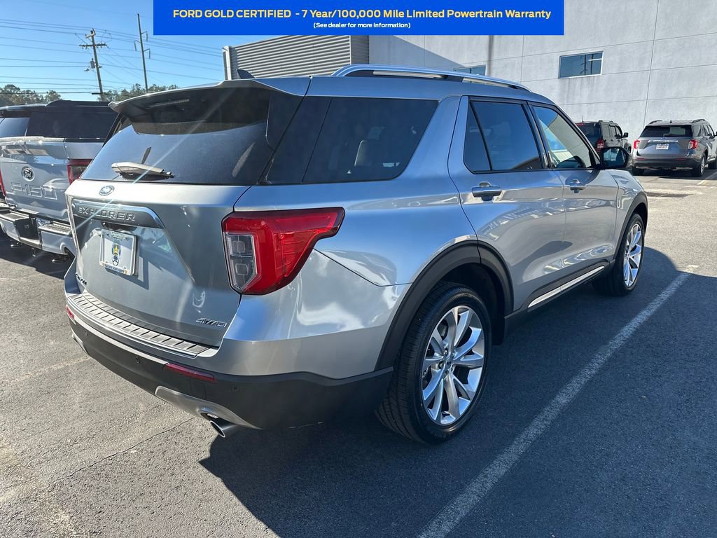 Certified 2022 Ford Explorer Platinum w/ Technology Package image 3
