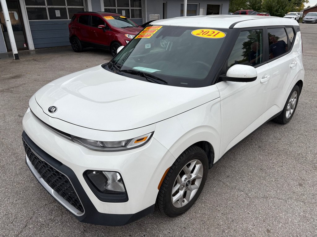 Used 2021 Kia Soul S FWD image 3