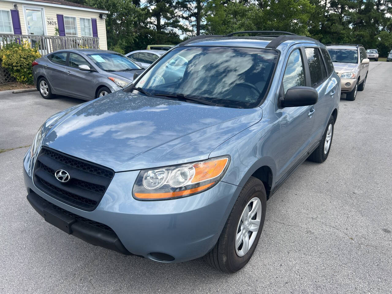 Used 2009 Hyundai Santa Fe GLS w/ Premium Pkg 3 FWD image 2