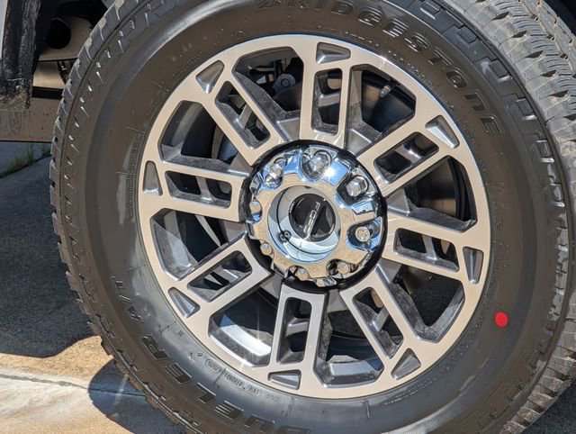 New 2026 Ford F250 Platinum image 38