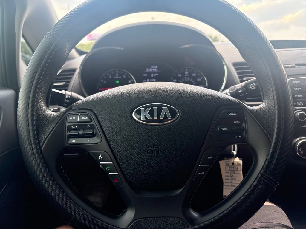Used 2016 Kia Forte LX FWD image 14