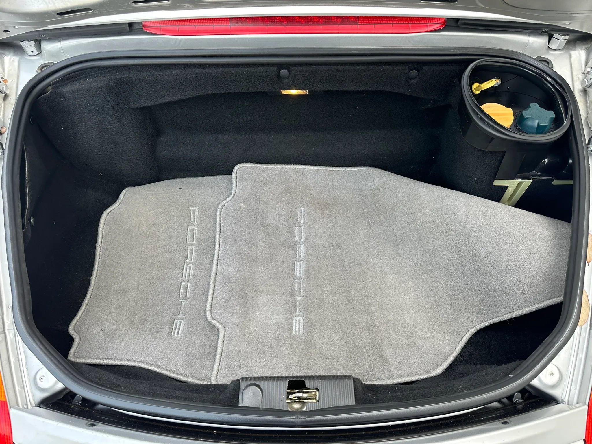 Used 2002 Porsche Boxster RWD image 27