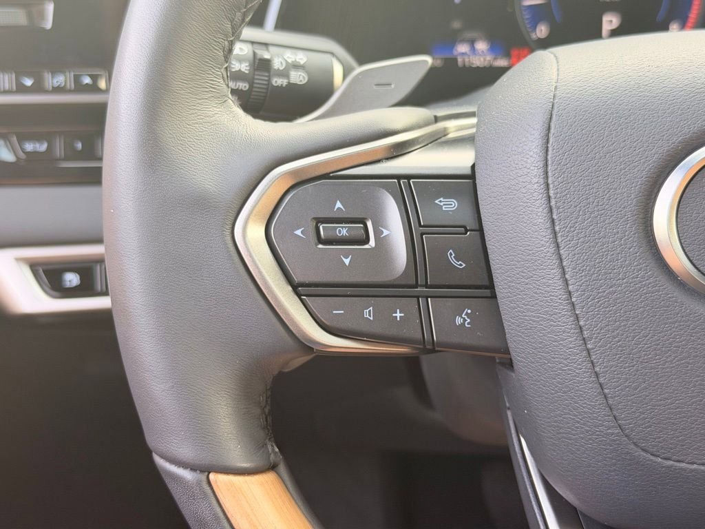 Used 2024 Lexus RX 350 Premium w/ Accessory Package (Z1) AWD/4WD image 29