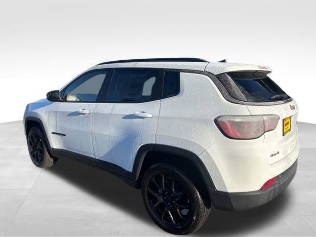 New 2026 Jeep Compass Latitude AWD/4WD image 4