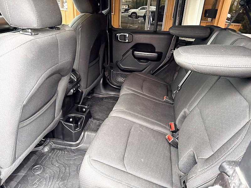 Used 2020 Jeep Wrangler Unlimited Sport image 12