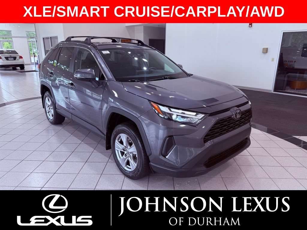Used 2022 Toyota RAV4 XLE AWD/4WD image 1