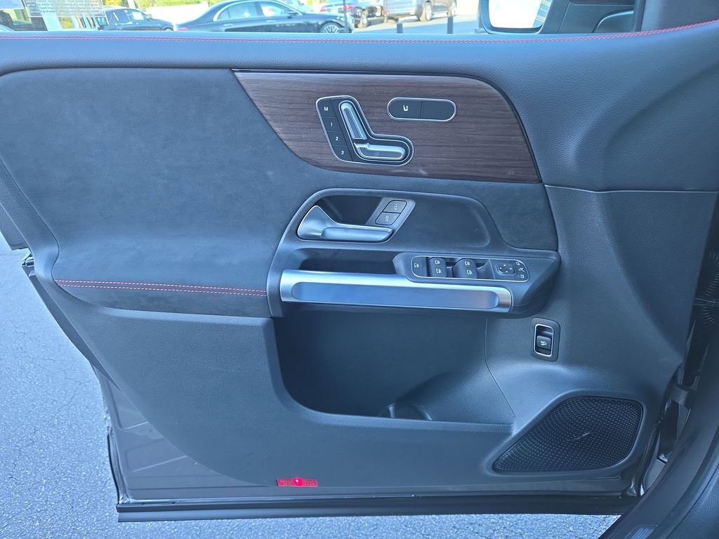 Used 2026 Mercedes-Benz GLB 250 GLB 250 image 19