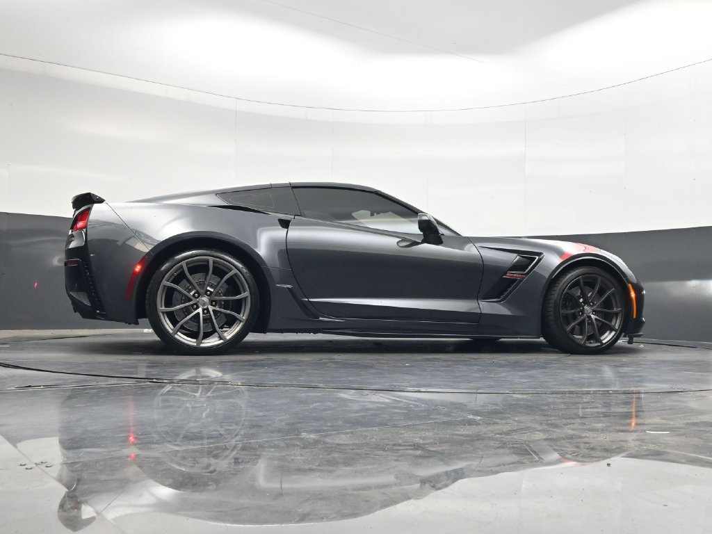 Used 2017 Chevrolet Corvette Grand Sport RWD image 35