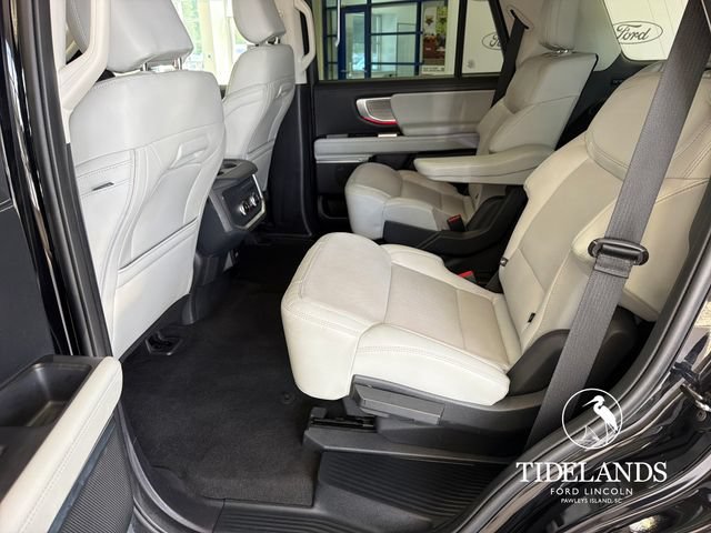 Certified 2025 Ford Expedition Platinum AWD/4WD image 30
