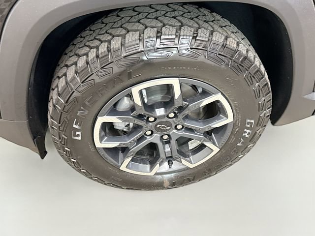 New 2026 Chevrolet Equinox ACTIV w/ Convenience Package III image 34