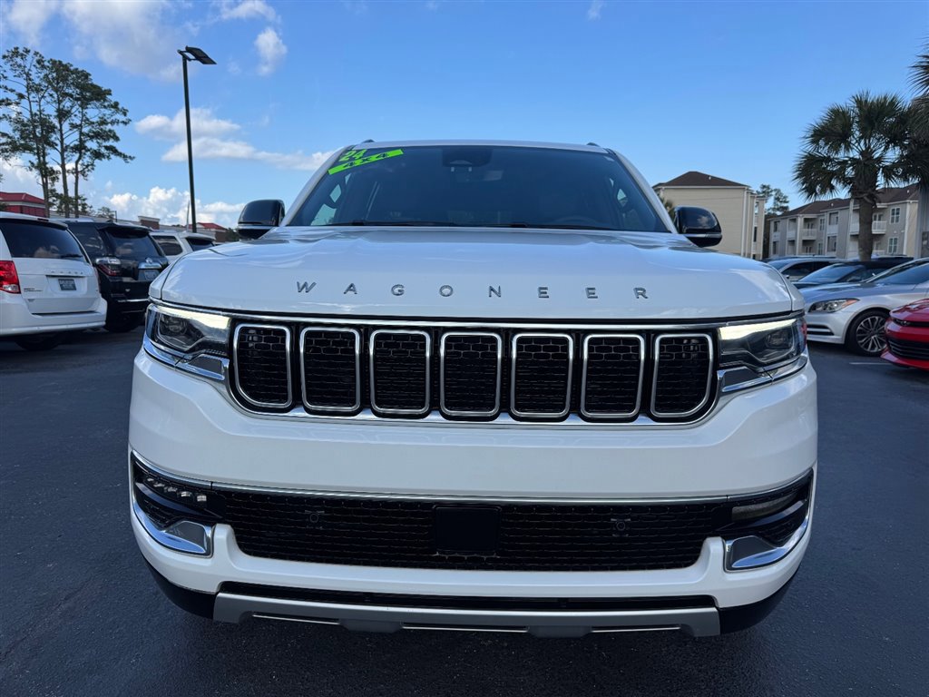 Used 2024 Jeep Wagoneer L Series II w/ Flexible Seating Group image 3