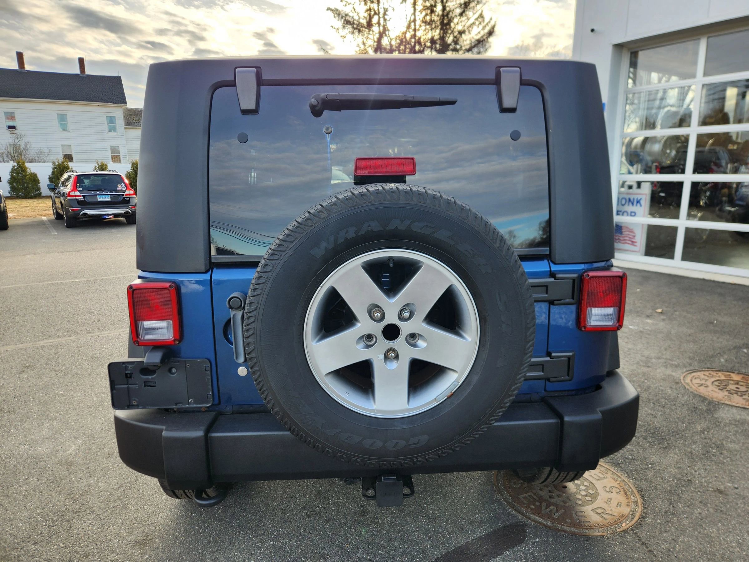 Used 2012 Jeep Wrangler Rubicon w/ Dual Top Group image 19