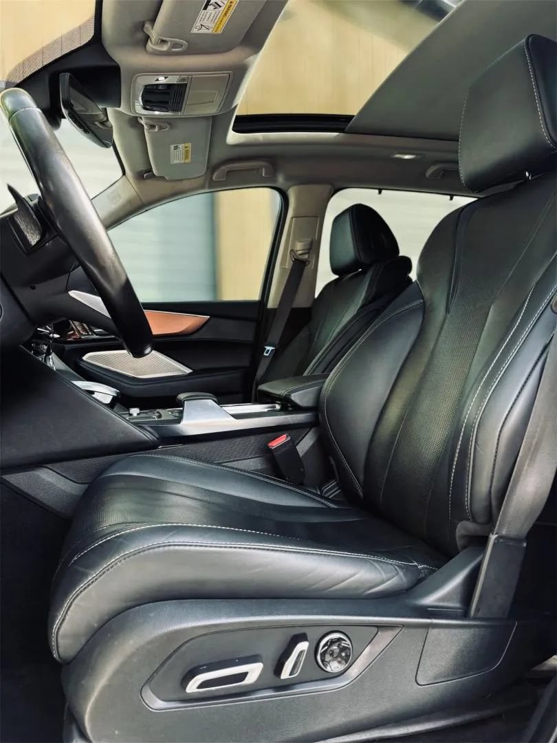 Used 2022 Acura MDX FWD w/ Technology Package image 2