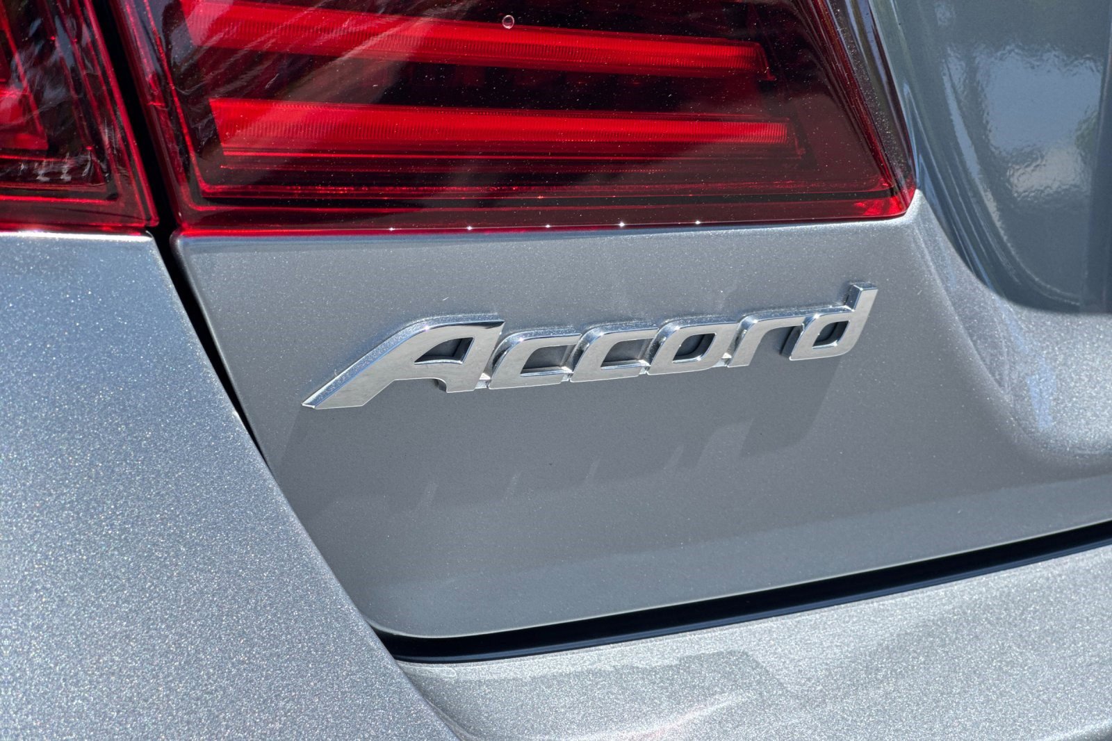 Used 2016 Honda Accord EX-L image 37