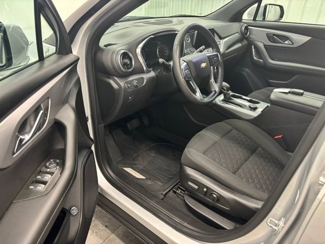 Used 2022 Chevrolet Blazer LT FWD image 13