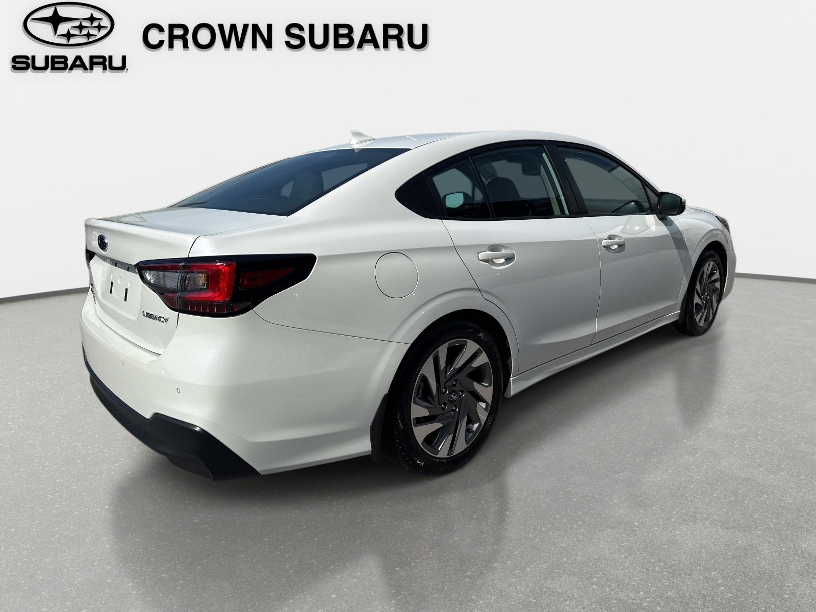 Used 2025 Subaru Legacy Limited w/ Popular Package #3 AWD/4WD image 4